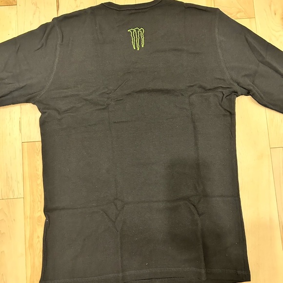 Monster Energy Men’s XL Long Sleeve Crew Neck - Picture 2 of 4